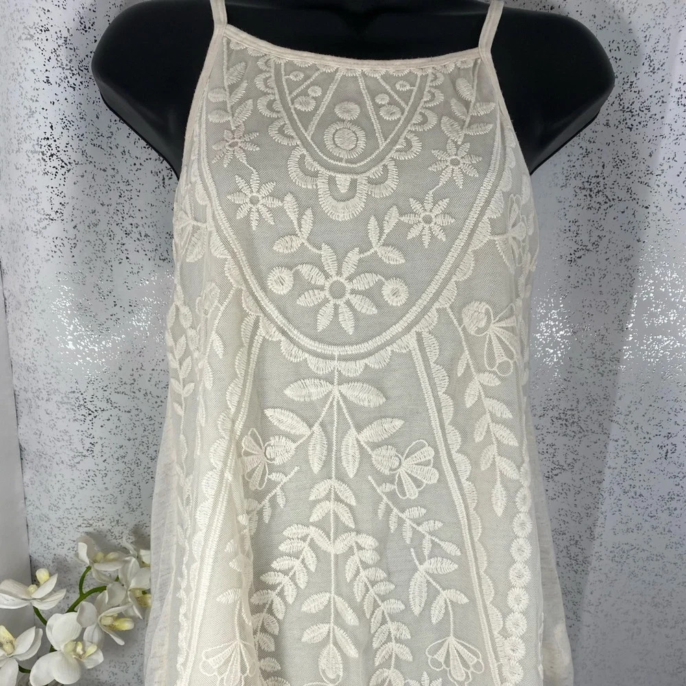 Rewind Women’s Small Ivory Embroidered Tank Top Boho Sleeveless Floral Detail - Picture 11 of 15